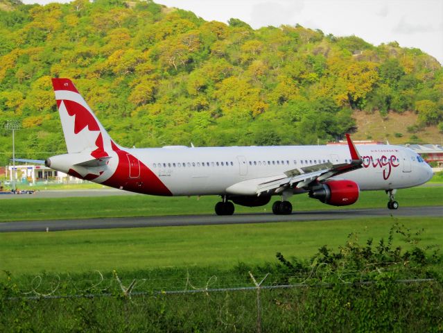 Airbus A321 (C-FJQH)