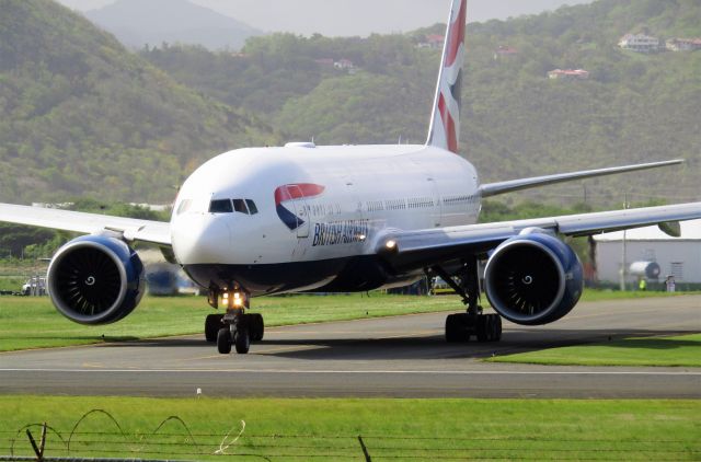 Boeing 777-200 (G-VIIY)