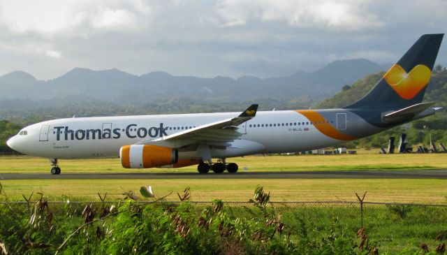 Airbus A330-200 (G-MLJL)