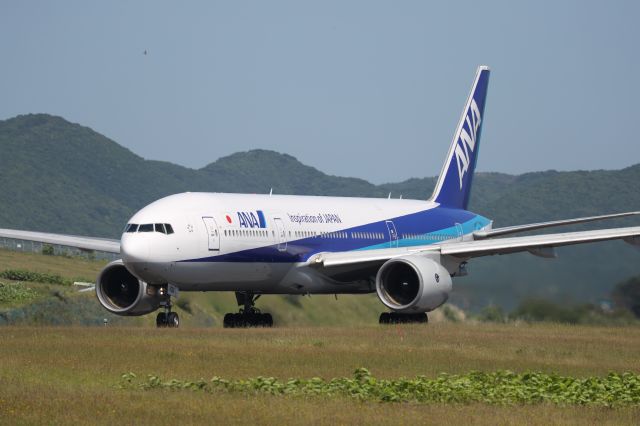 Boeing 777-200 (JA703A) - June 17th 2017:HKD-HND.