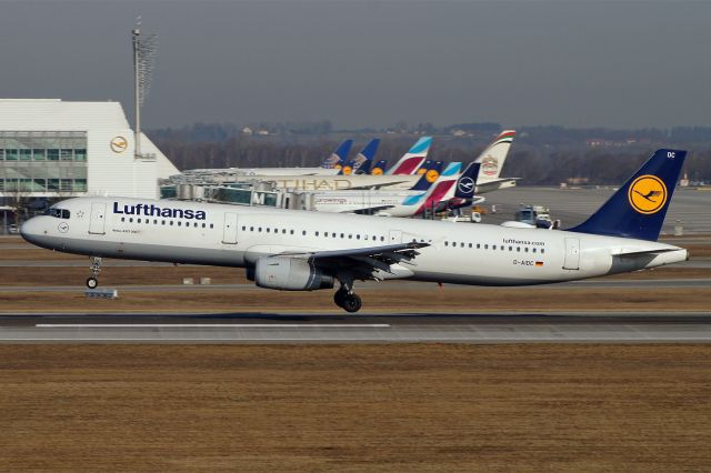 Airbus A321 (D-AIDC) - Airbus A321-231, Lufthansa, D-AIDC, EDDM Airport München Franz Josef Strauss, 19. Febr. 2019