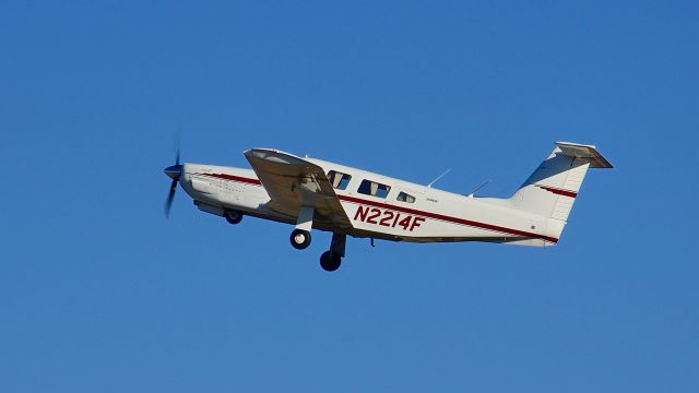 Piper Lance 2 (N2214F) - Departing Runway 26