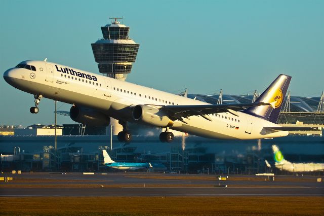 Airbus A321 (D-AIRF)