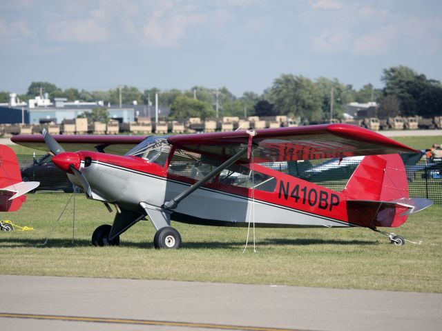 Piper Navajo (N410BP) - Oshkosh 2013!