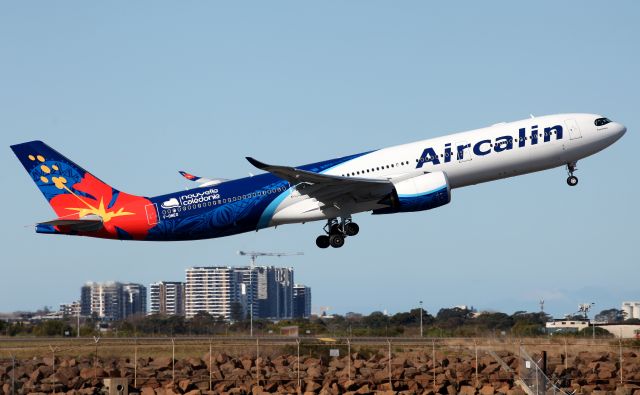 Airbus A330-900 (F-ONEO) - Lifting Off from Rwy 16R