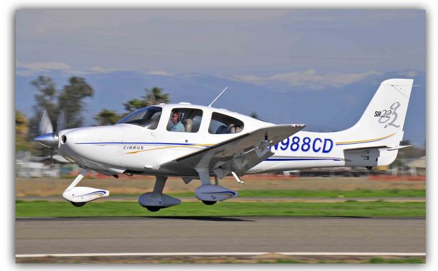 Cirrus SR-22 (N988CD)