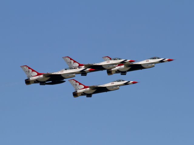 Lockheed F-16 Fighting Falcon — - Thunderbird Diamond take off:br /#1 Lt. Col. John Caldwell - Commander/Leaderbr /#2 Maj. Will Graeff - Left Wingbr /#3 Capt. Michael Brewer - Right Wingbr /#4 Maj. Whit Collins - Slotbr /br /Thunder Over Solano - 03/30/2019