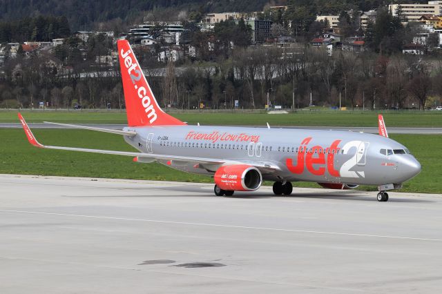 Boeing 737-800 (G-JZBA)