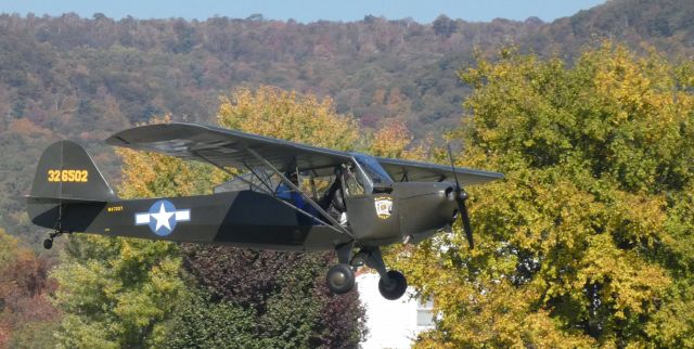 TAYLORCRAFT (1) DL (N47207) - On short final is this 1944 Taylorcraft L-2 "Grasshopper" DCO-65 in the Autumn of 2022.  46 more photos from the Great Pumpkin Fly-In weekend to follow. Fun time!