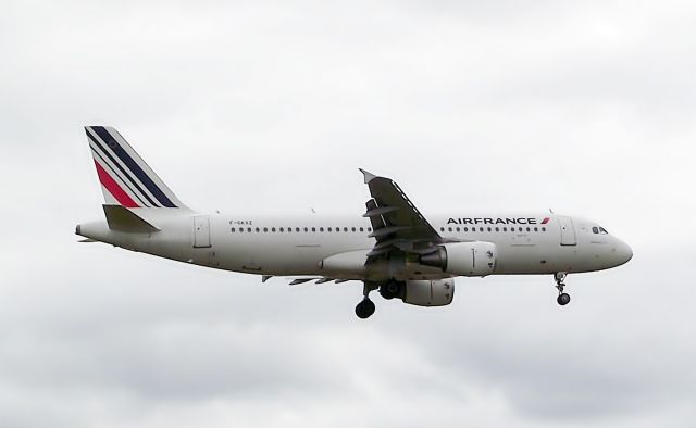 Airbus A320 (F-GKXZ) - Air France