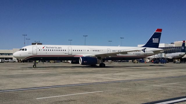 Airbus A321 (N578UW)