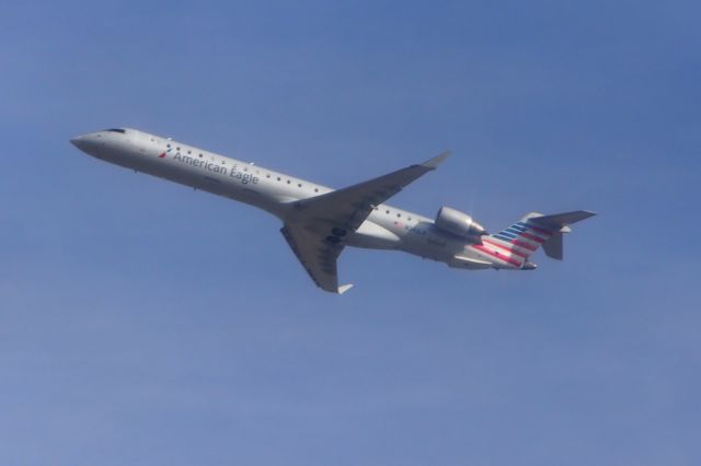 Canadair Regional Jet CRJ-200 (N242LR)