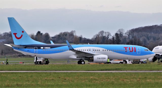 Boeing 737-800 (A6-FDG) - tui b737-8kn a6-fdg after paint by iac in shannon 20/3/20.