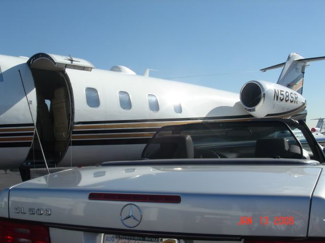 Learjet 55 (N58SR)