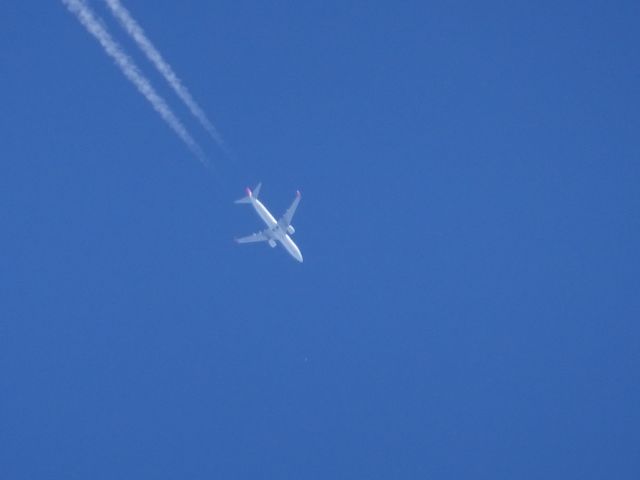 Boeing 737-800 — - Swoop 737-800 over Fargo from Edmonton to Hamilton 