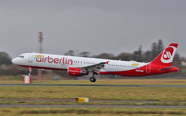 Airbus A321 (C-FYXF) - air canada rouge a321-211 c-fyxf about to land at shannon 23/1/18.