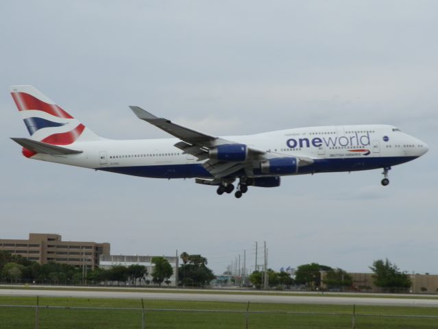 Boeing 747-400 (G-CIVC)