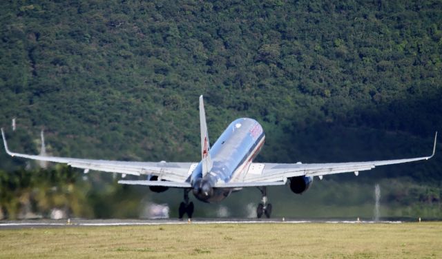 Boeing 757-200 (N191AN)