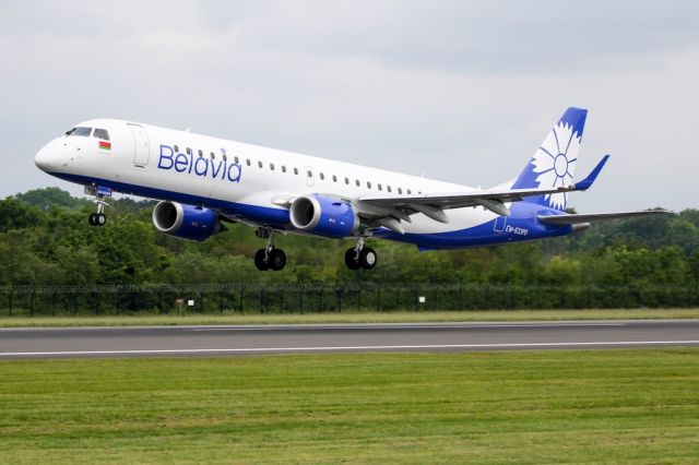 Embraer ERJ-190 (EW-533PO) - BRU854 returning to Minsk.