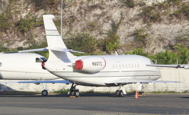 Dassault Falcon 2000 (N60TC)