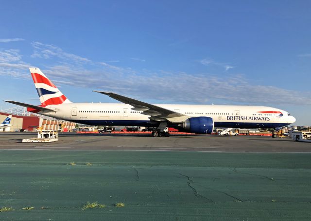 BOEING 777-300 (G-STBG) - B777-300ER