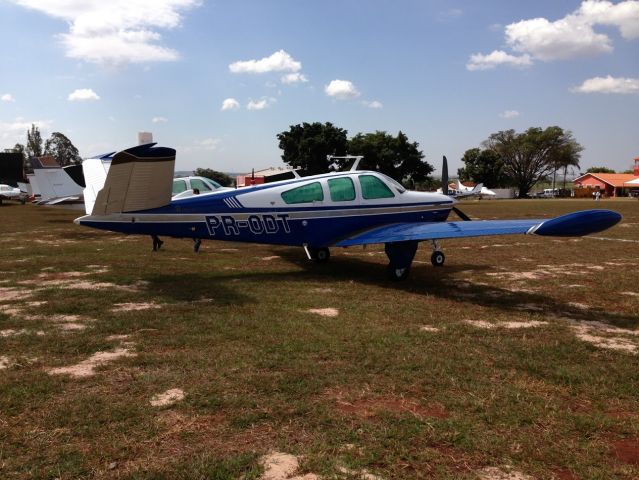 Beechcraft 35 Bonanza (PR-ODT) - Fly inn at SDJO Bonanza Clube do Brasil