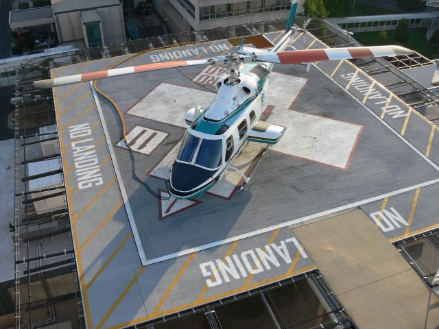 Bell 230 (N904CM)