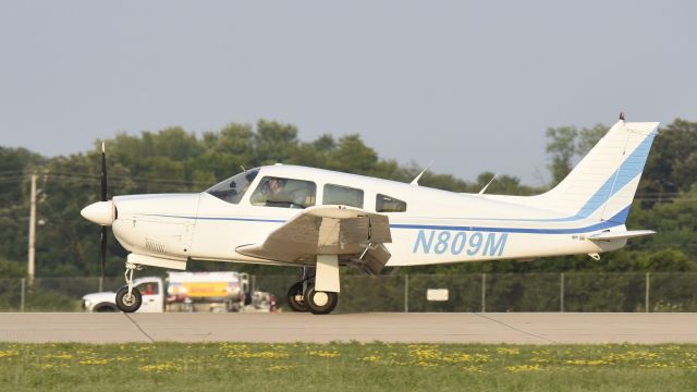 Piper Cherokee Arrow (N809M) - Airventure 2019