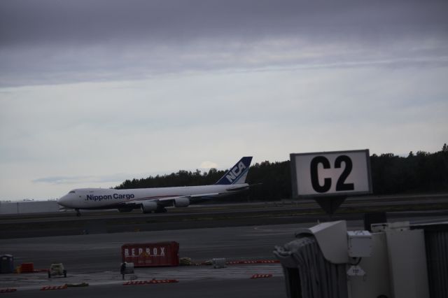 Boeing 747-200 (JA18KZ)