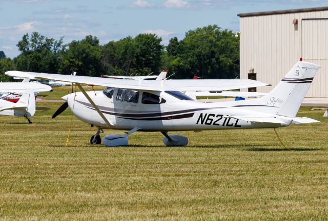 Cessna Skylane (N621CL)