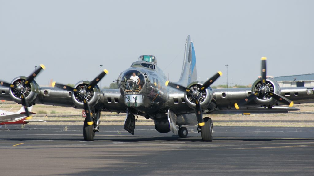 Boeing B-17 Flying Fortress — - Sentimental Journey