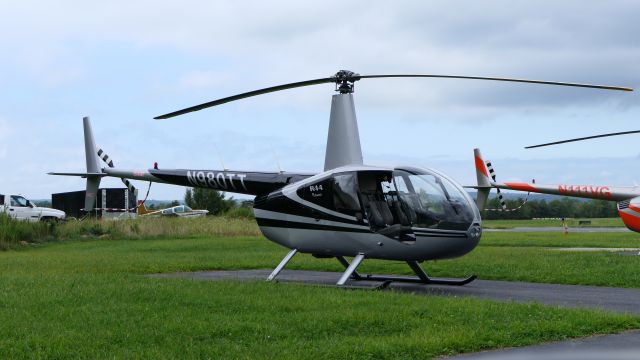 Robinson R-44 (N980TT)