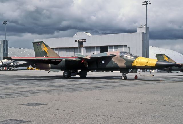 A8113 — - AUSTRALIA - AIR FORCE - GENERAL DYNAMICS F-111C AARDVARK - REG : A8-113 (CN A1-158) - EDINBURGH RAAF BASE ADELAIDE SA. AUSTRALIA - YPED 26/10/1986