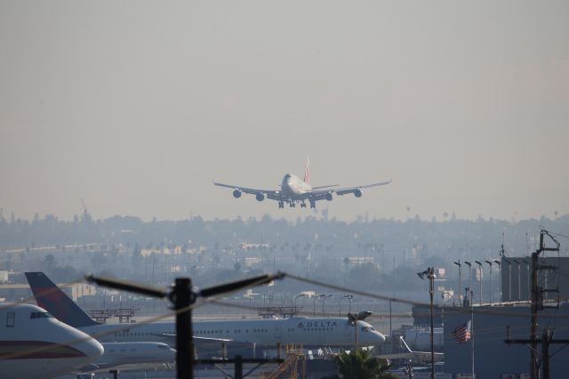 Boeing 747-400 (HL7413)