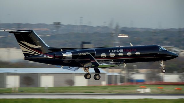 Gulfstream Aerospace Gulfstream 3 (N510FR) - 13R arrival.