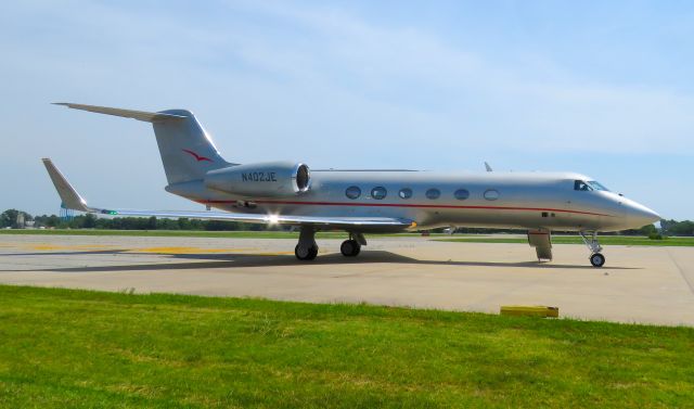 Gulfstream Aerospace Gulfstream IV (N402JE) - EDG402br /BNA-MIObr /08/02/23