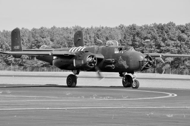 North American TB-25 Mitchell (N5548N) - North American B-25-H