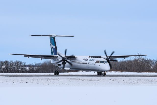 de Havilland Dash 8-400 (C-FUWE)