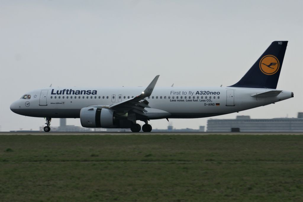 Airbus A320 (D-AIND)