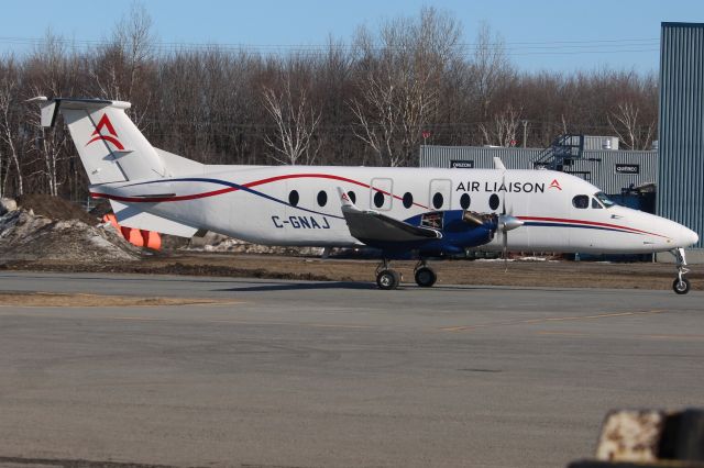 Beechcraft 1900 (C-GNAJ)