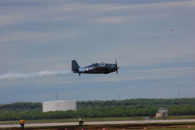 — — - FM-2 takeoff at DYS.