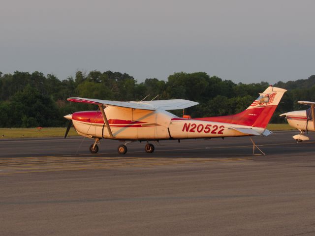 Cessna Skylane RG (N20522)