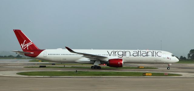 Airbus A350-1000 (G-VLIB) - 092322   just crossed rwy 35L to airside 4