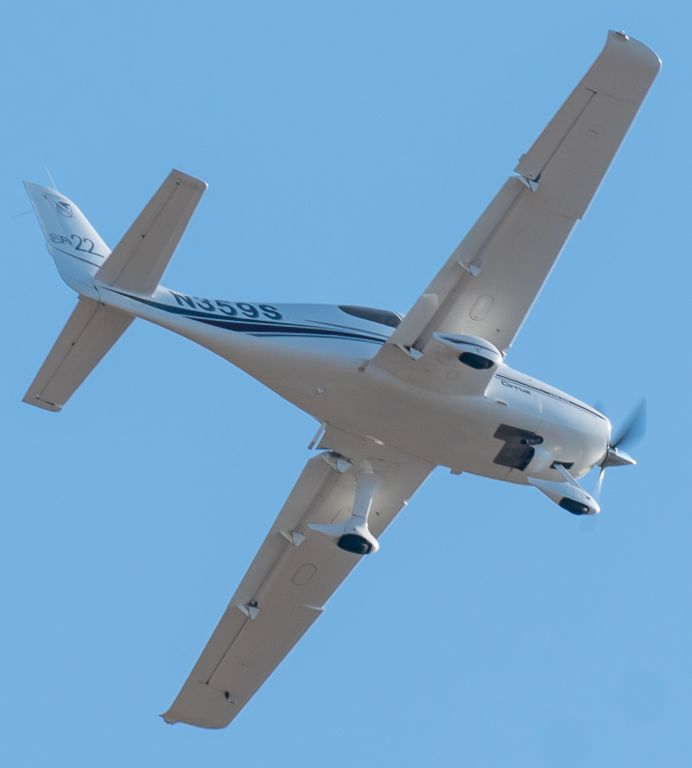 Cirrus SR-22 (N359S)