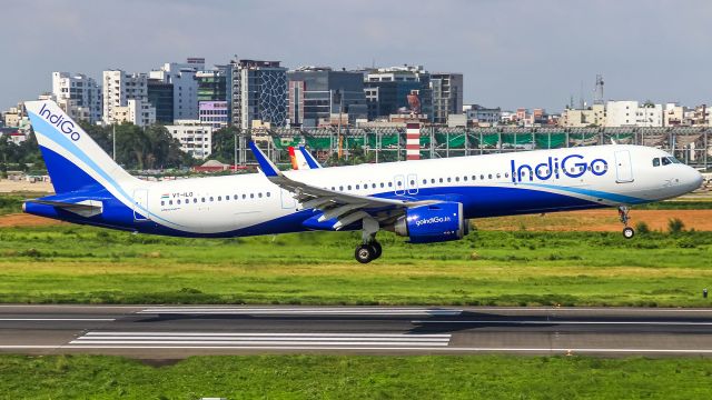 Airbus A321 (VT-ILO)
