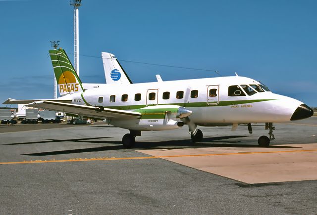 VH-PGS — - PAGAS AIRLINES - EMBRAER EMB P110-P1 - BANDEIRANTE - REG : VH-PGS (CN 328) - ADELAIDE INTERNATIONAL AIRPORT SA. AUSTRALIA - YPAD 10/10/1981