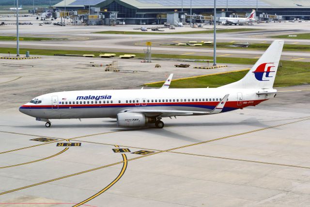 Boeing 737-800 (9M-FFD)