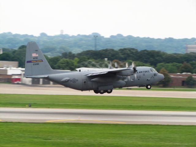 Lockheed C-130 Hercules (N23282)