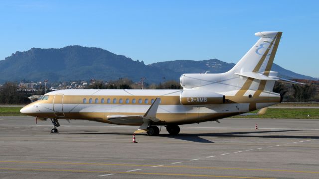 Dassault Falcon 7X (LX-AMB)