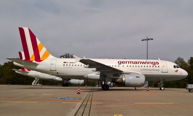 Airbus A319 (D-AKNJ)